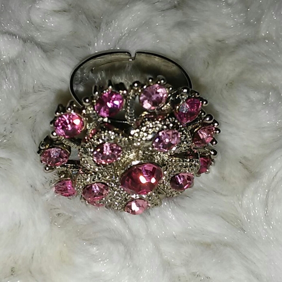 Pink Flower Chezch Crystal Ring - Picture 5 of 7